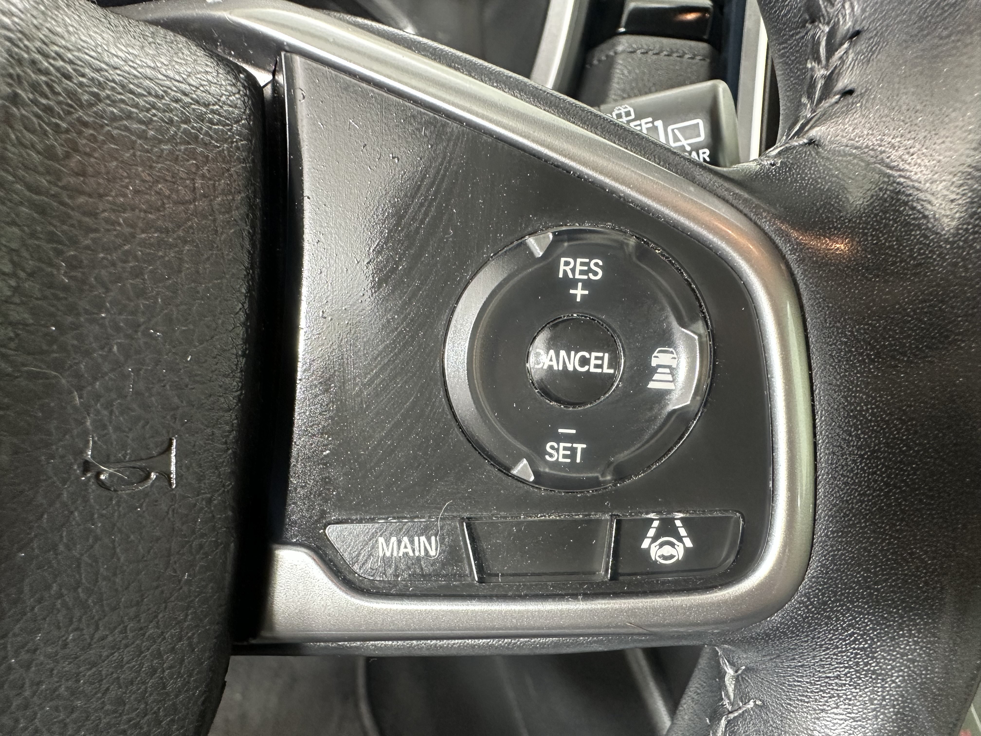 Used 2019 Honda CR-V Touring image 16