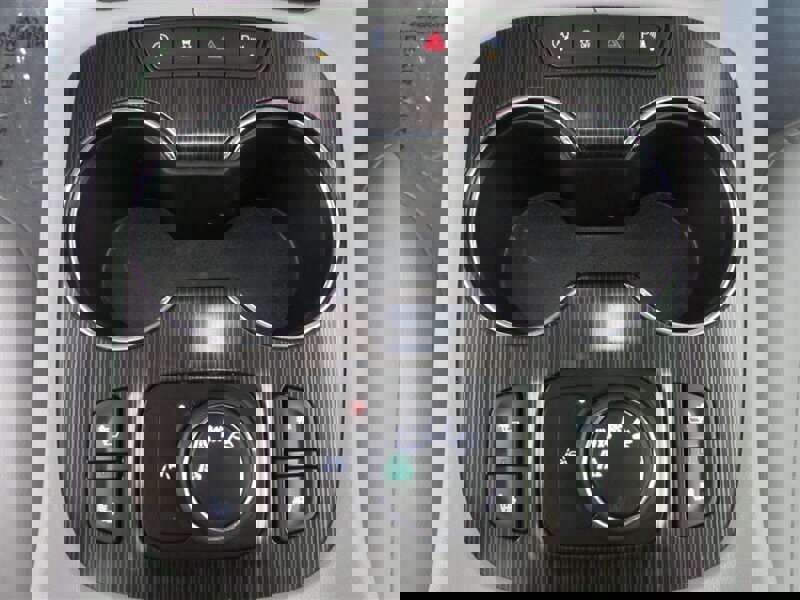 Used 2023 GMC Acadia SLT image 82