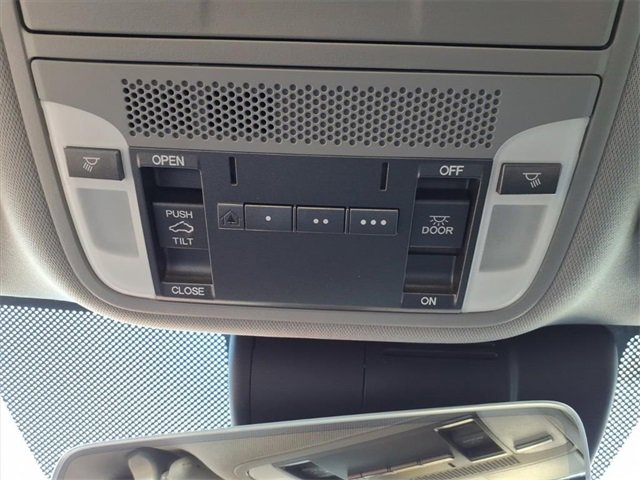 Used 2020 Acura TLX V6 image 17