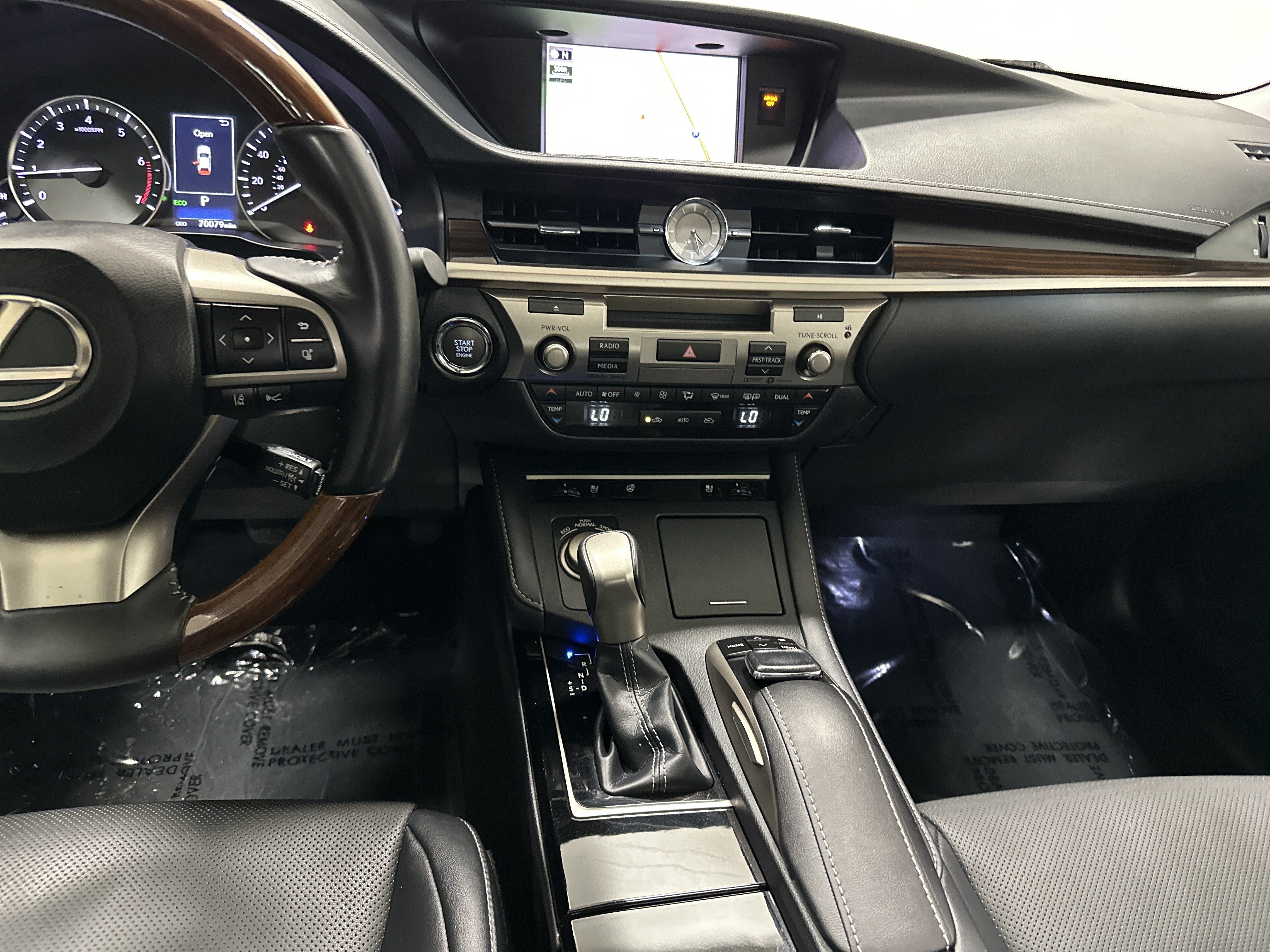 Used 2018 Lexus ES 350 w/ Navigation System Package FWD image 30