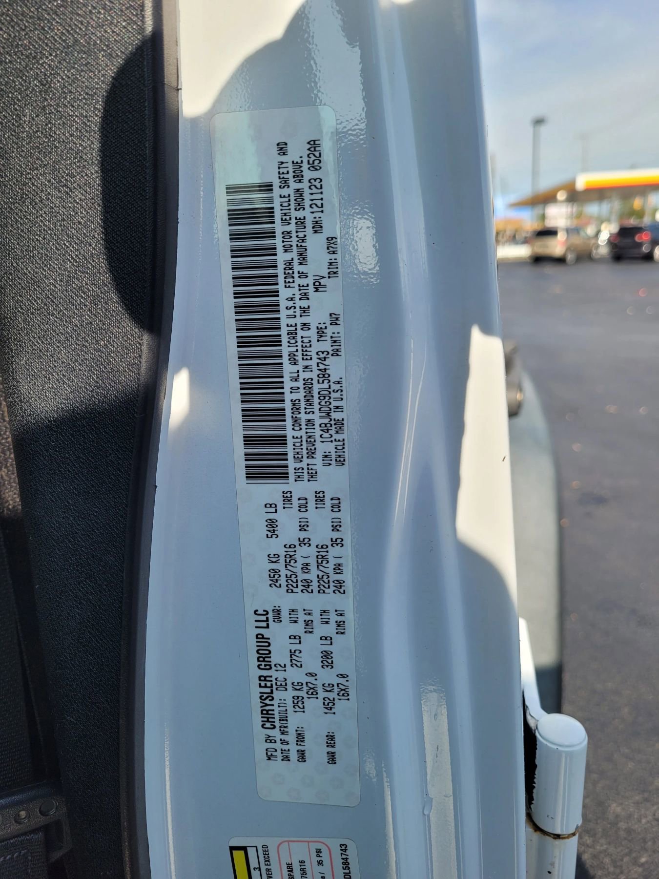 Used 2013 Jeep Wrangler Unlimited Sport image 13