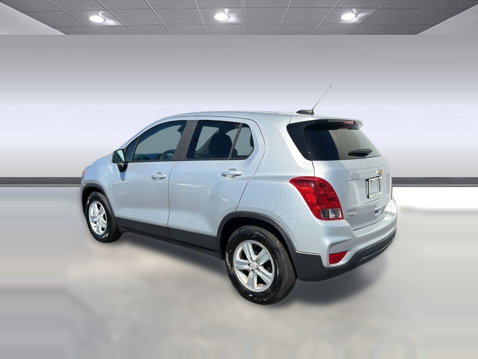 Used 2020 Chevrolet Trax LS w/ Tint and Cruise Package FWD image 3