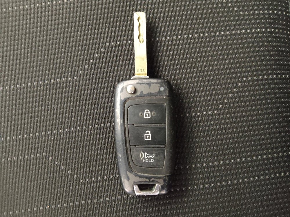 Used 2021 Hyundai Venue SE image 32