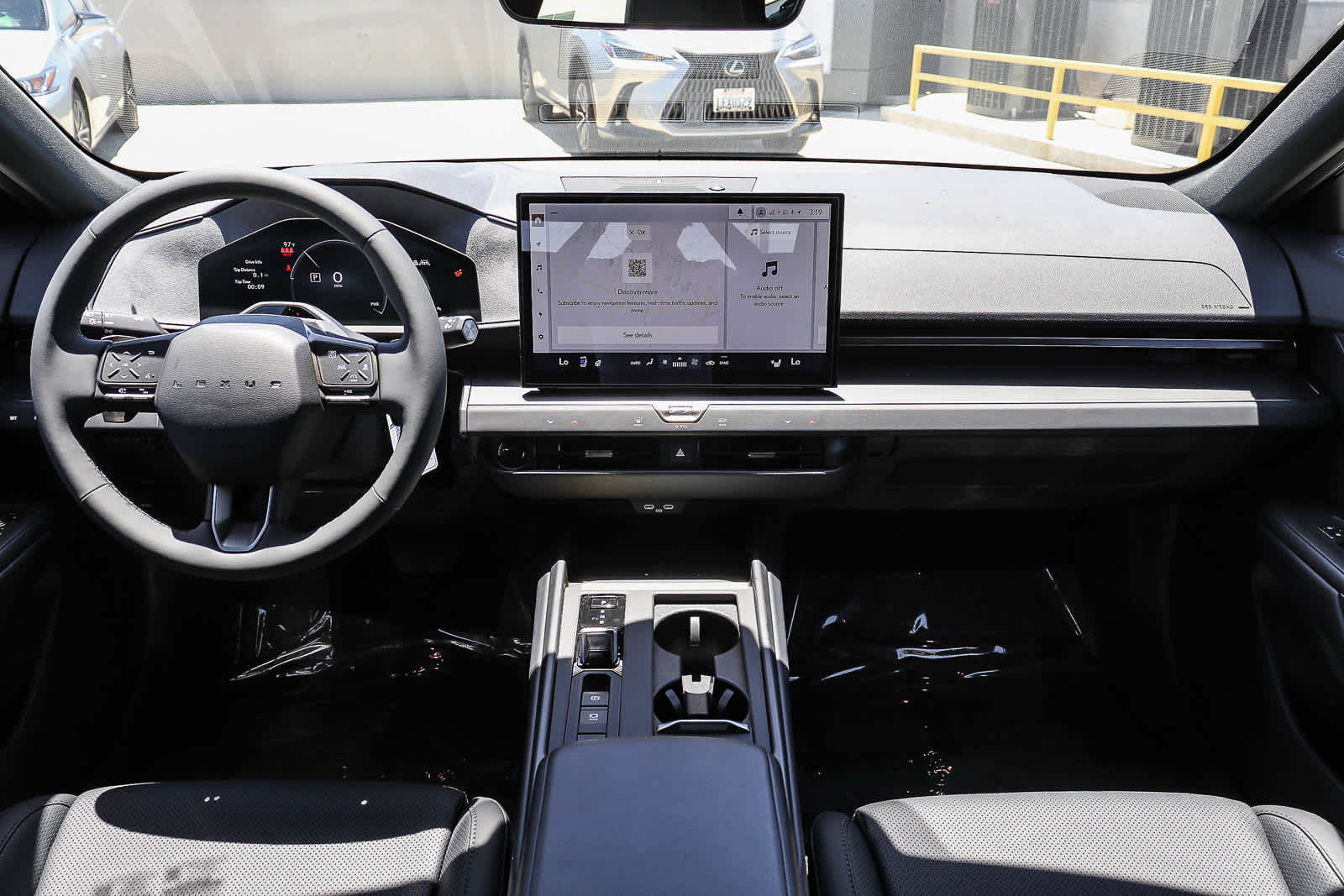 New 2026 Lexus ES 350e FWD image 13