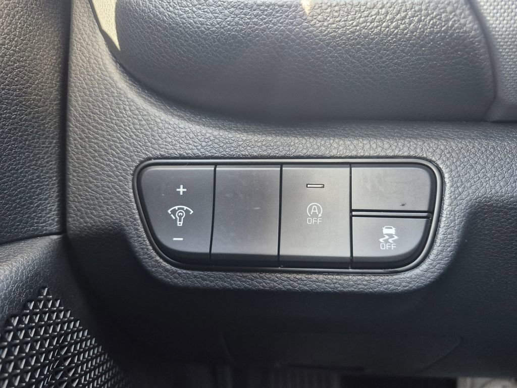 New 2026 Kia Seltos LX image 25