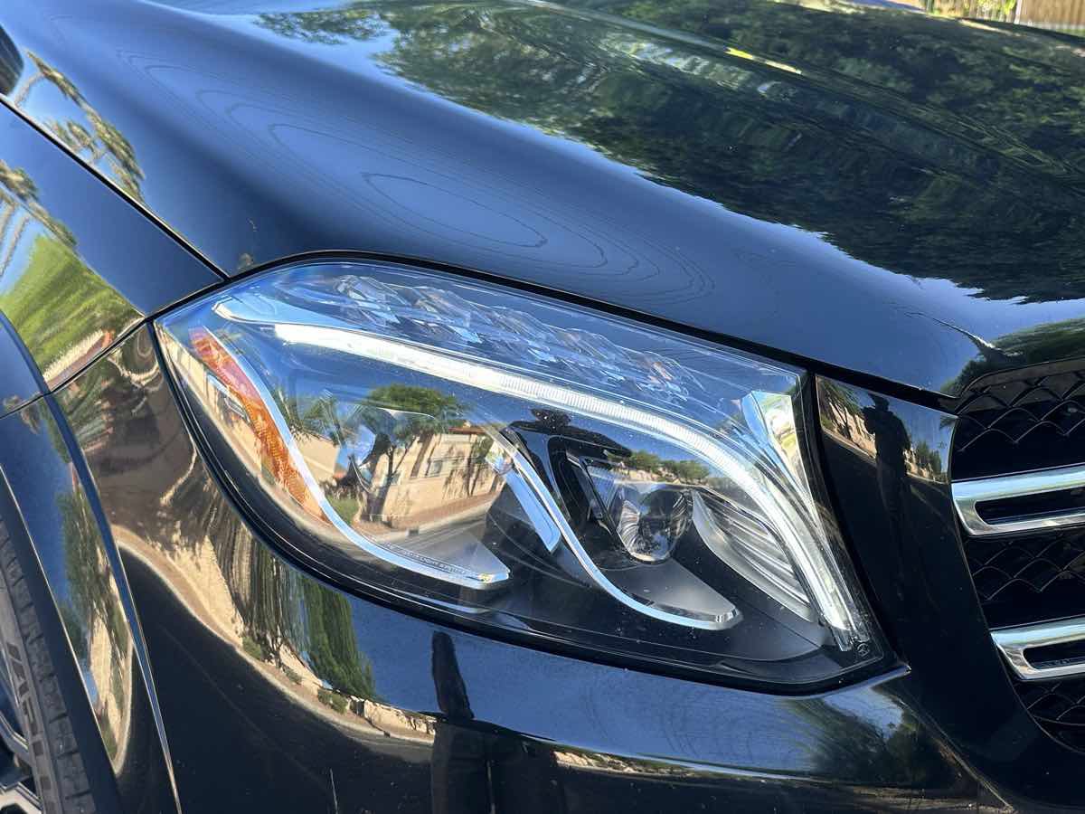 Used 2018 Mercedes-Benz GLS 550 4MATIC w/ Driver Assistance Package image 60