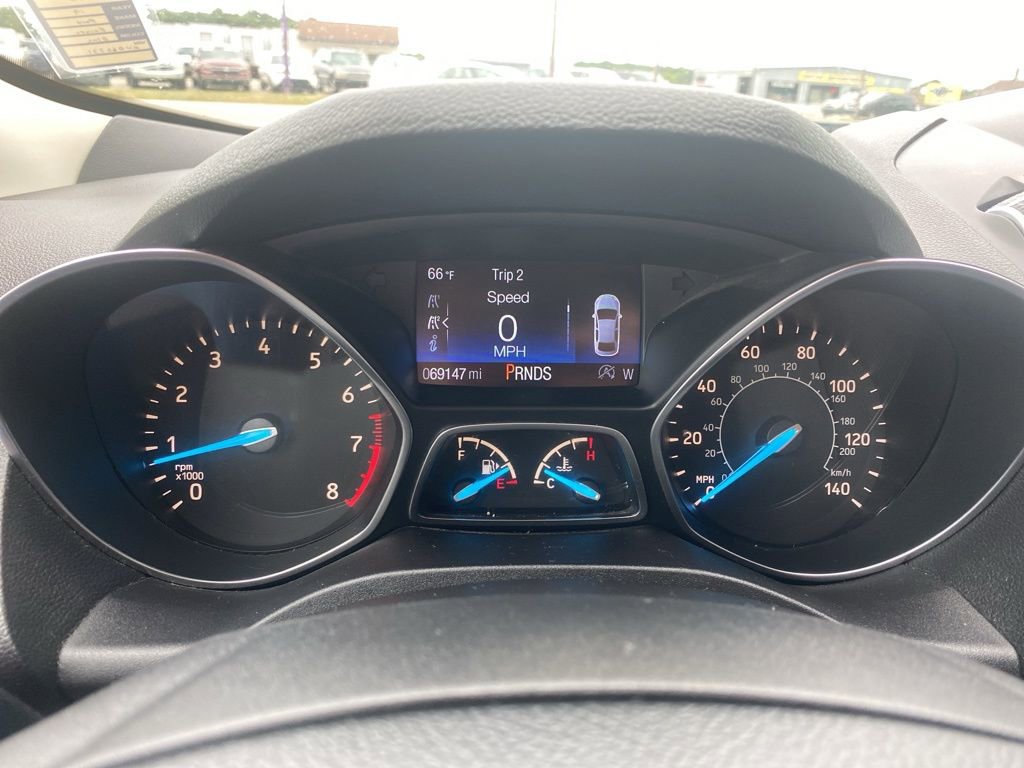 Used 2019 Ford Escape SEL image 25