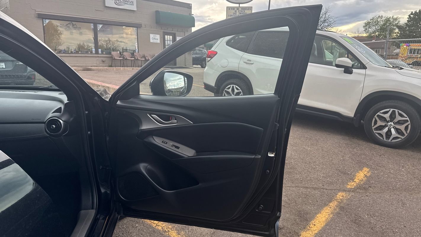 Used 2019 MAZDA CX-3 Sport image 11