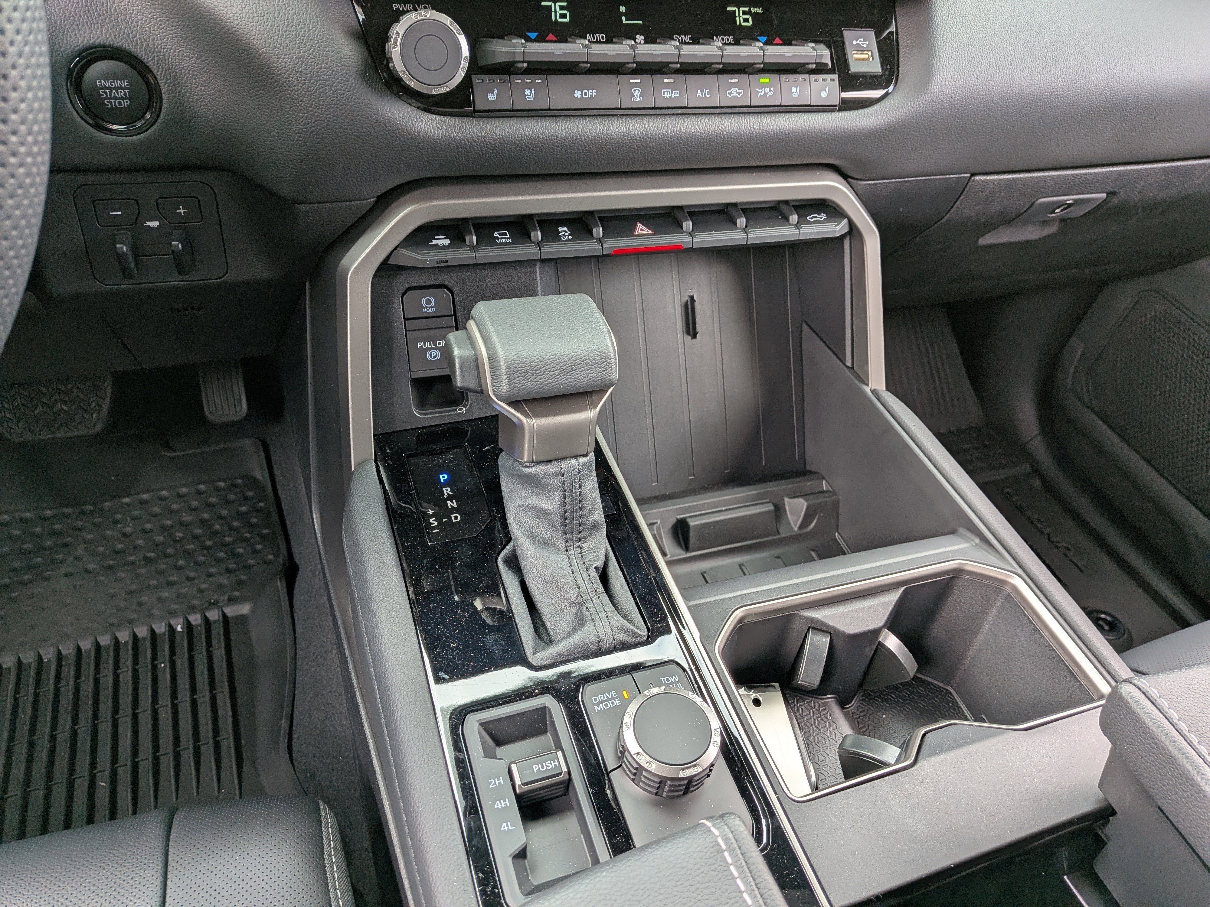 Used 2026 Toyota Tundra Limited AWD/4WD image 31