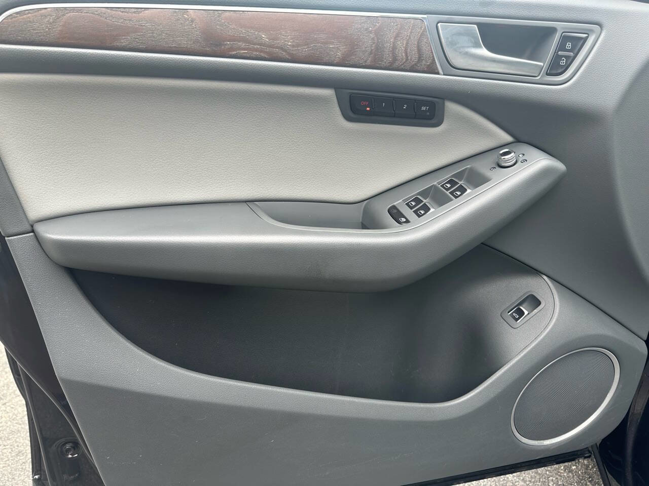 Used 2014 Audi Q5 3.0T Premium Plus image 16