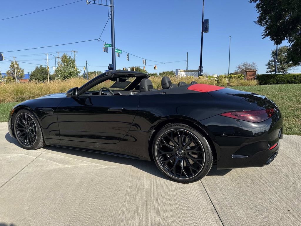 New 2026 Mercedes-Benz SL 55 AMG 4MATIC image 4