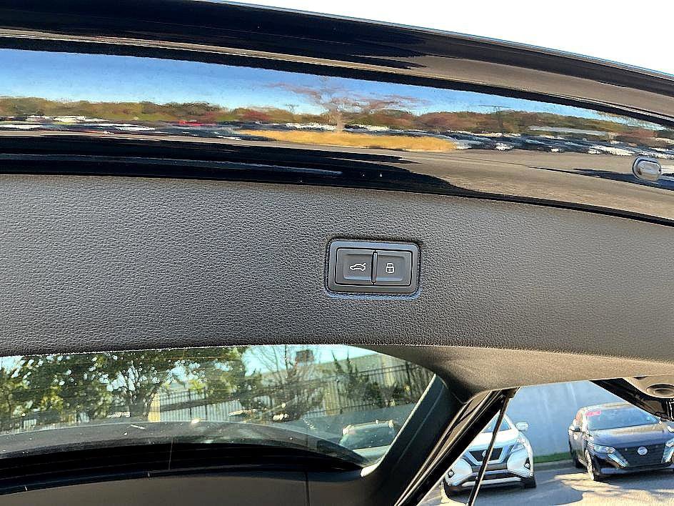 Used 2024 Audi Q7 2.0T Premium Plus image 33