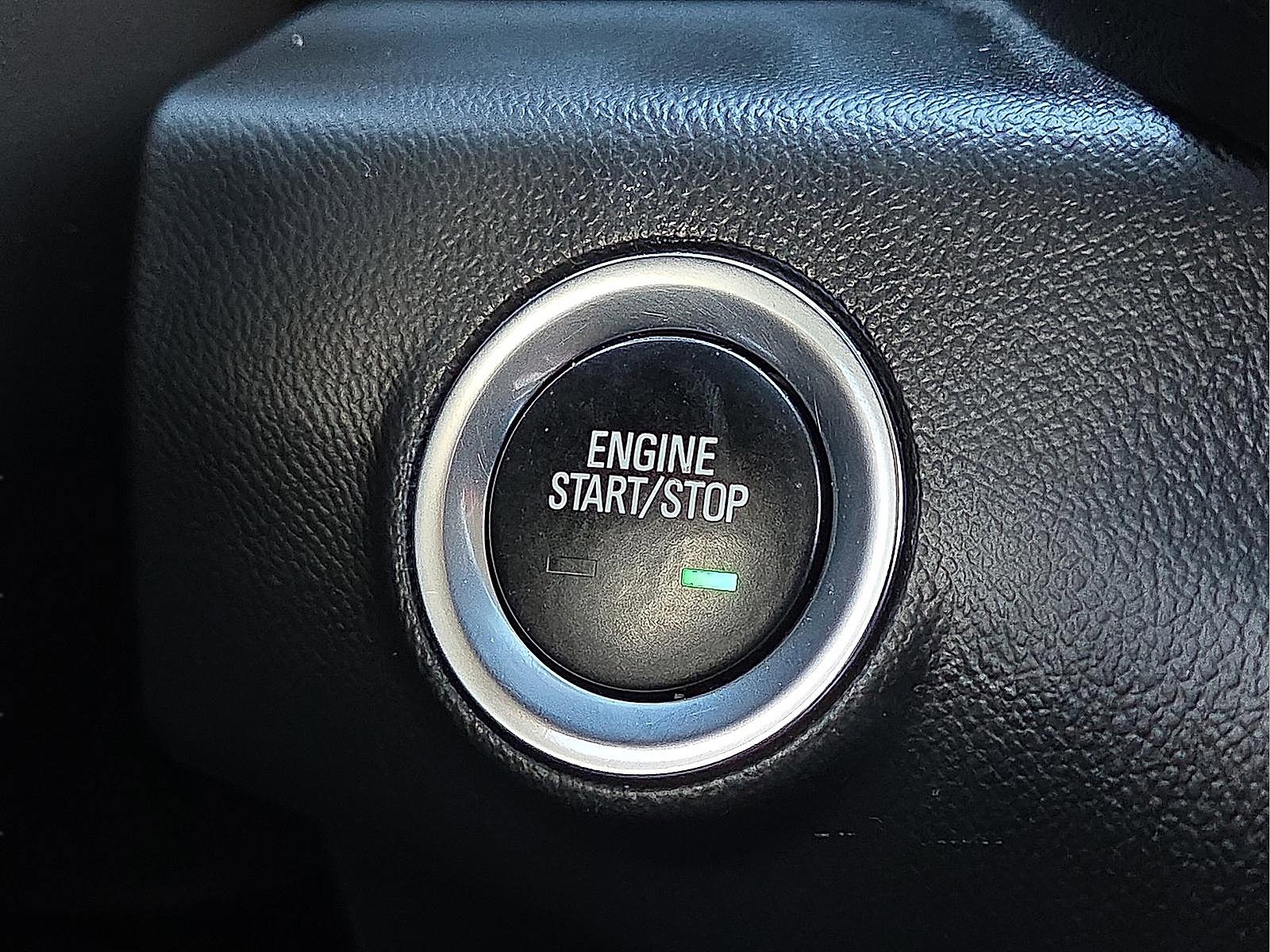 Used 2022 GMC Terrain SLT image 19