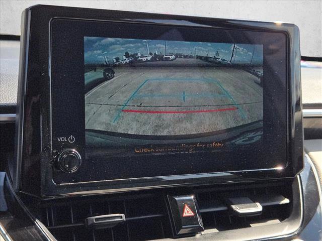 Used 2024 Toyota Corolla Cross L FWD image 11
