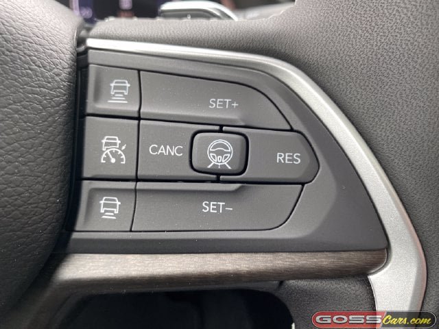 New 2026 Jeep Grand Cherokee Limited w/ Limited Altitude Package AWD/4WD image 20