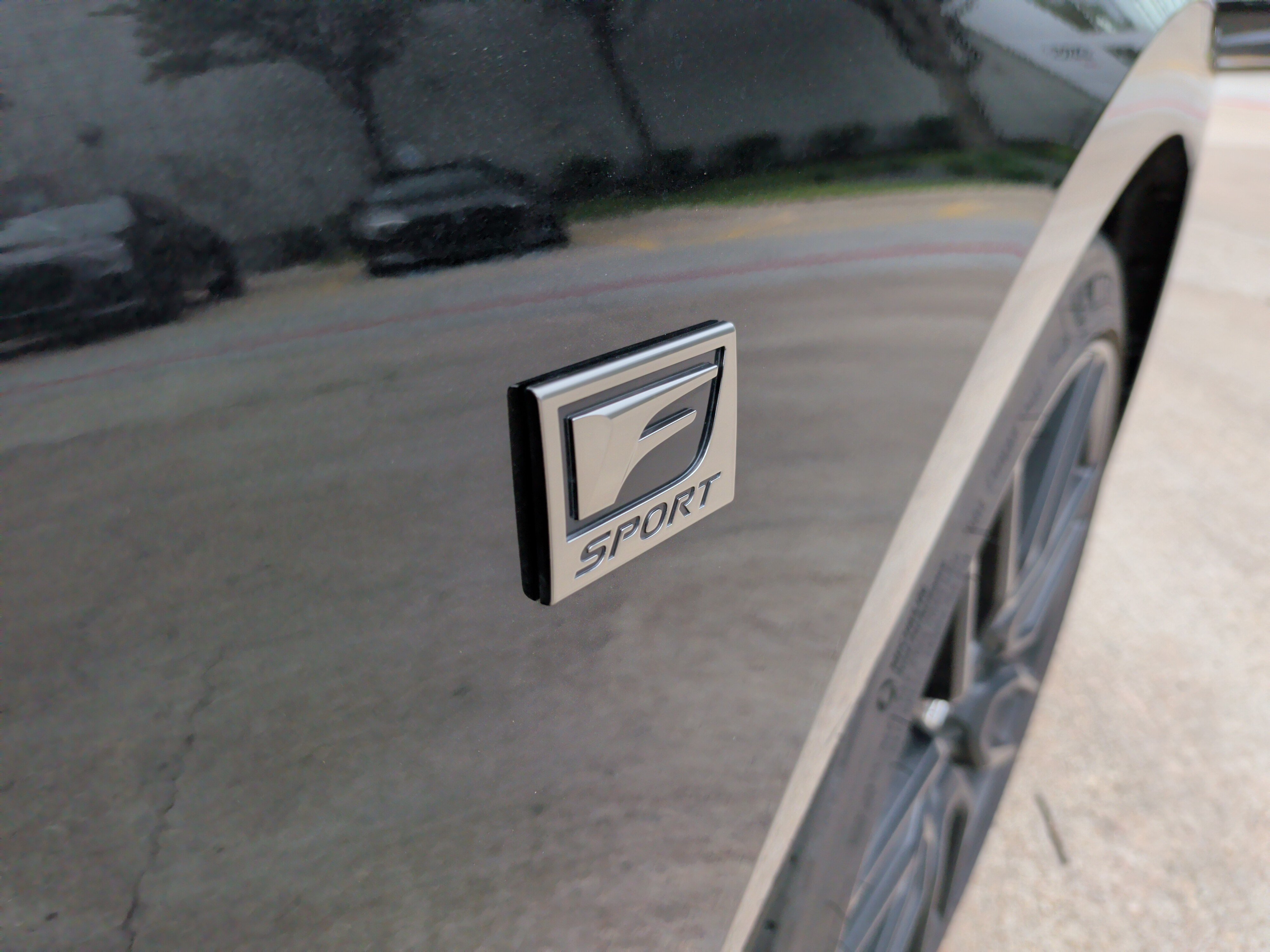 Used 2024 Lexus IS 500 w/ Accessory Package 2 RWD image 38