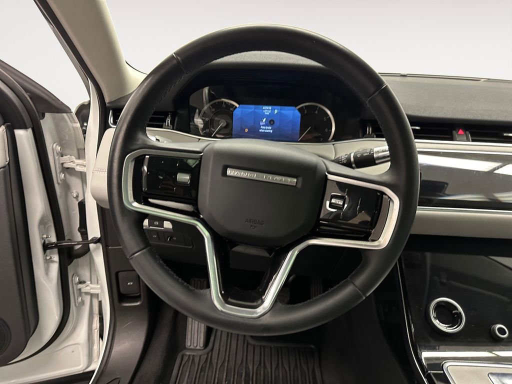 Used 2022 Land Rover Range Rover Evoque SE AWD/4WD image 11
