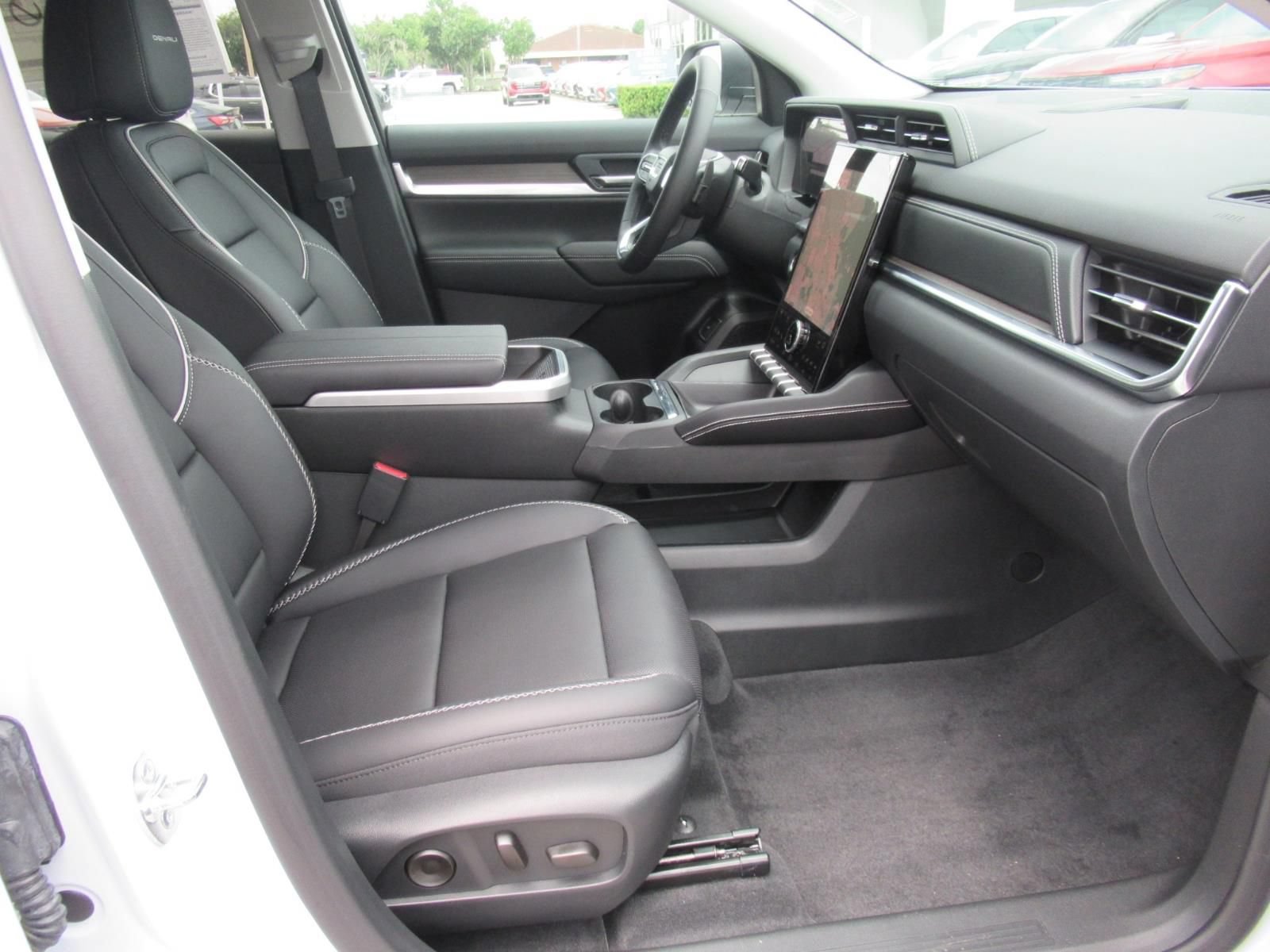 New 2027 GMC Terrain Denali AWD/4WD image 10