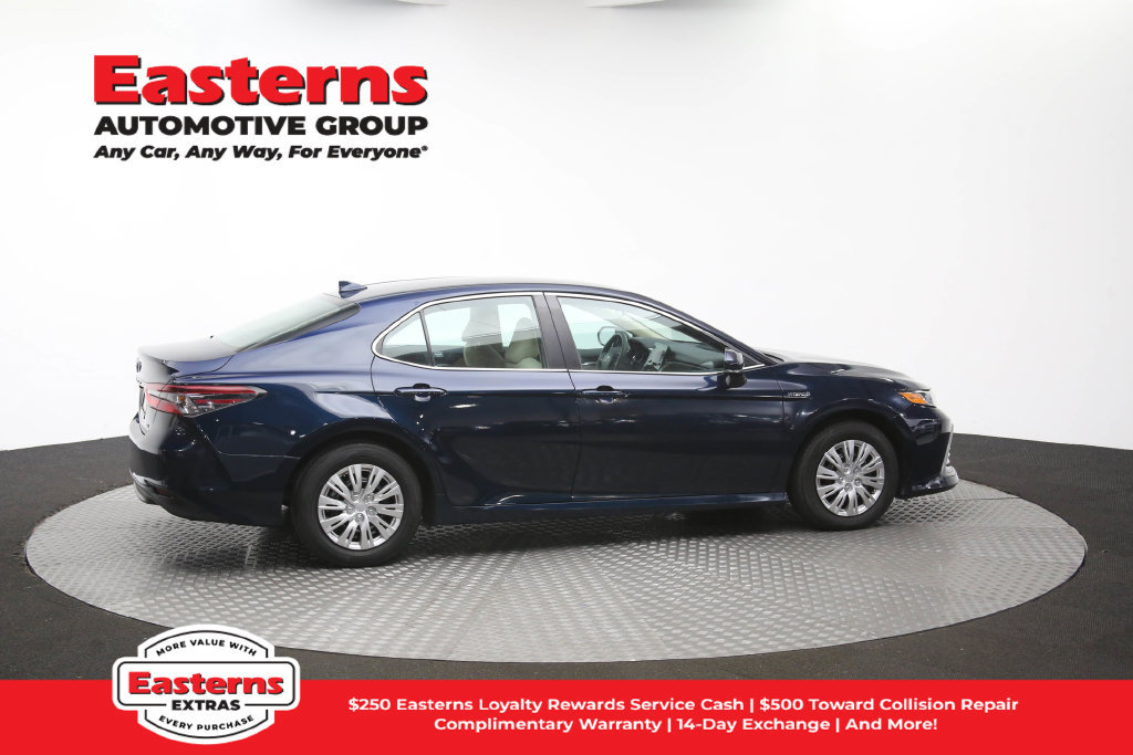 Used 2021 Toyota Camry LE FWD image 43