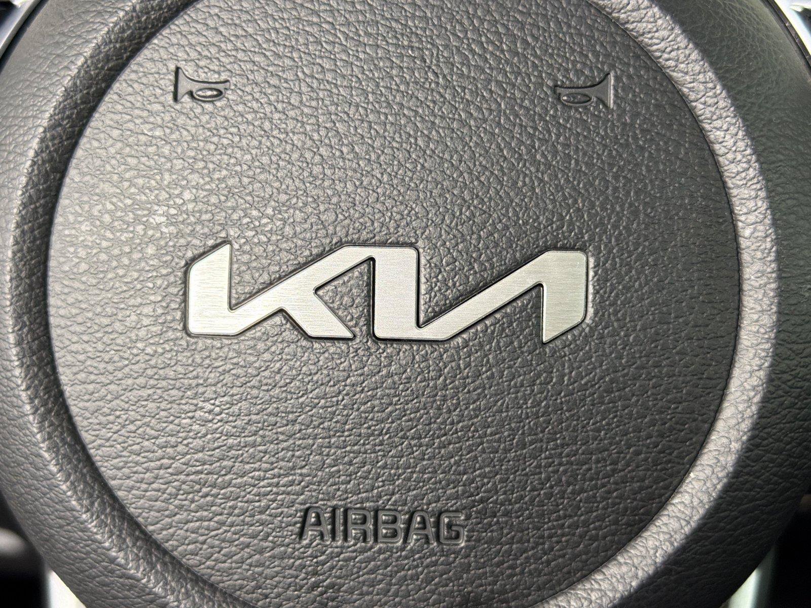 Used 2023 Kia Forte LX FWD image 22