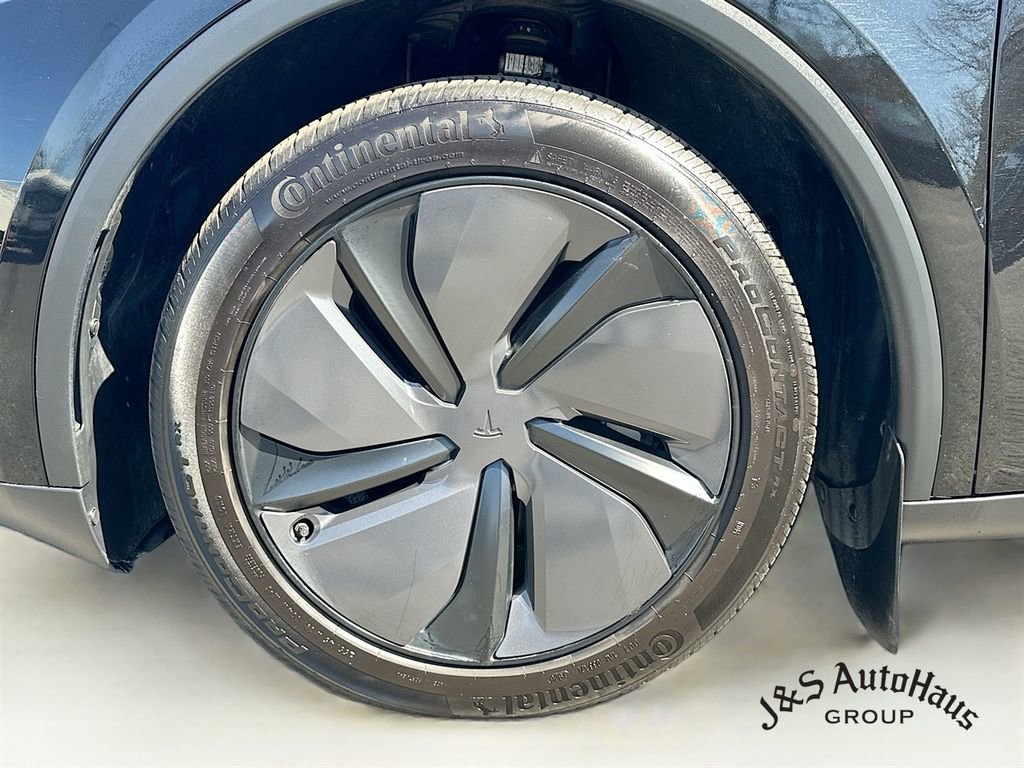 Used 2026 Tesla Model Y Long Range AWD/4WD image 39