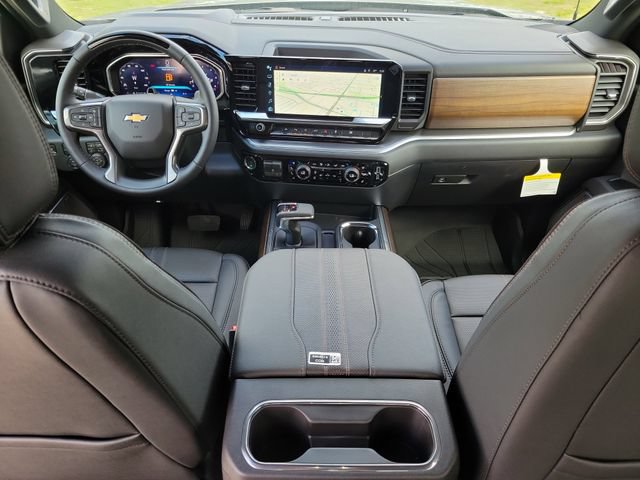 New 2026 Chevrolet Silverado 1500 High Country AWD/4WD image 14
