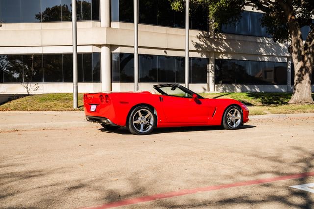 Used 2006 Chevrolet Corvette Convertible w/ Preferred Equipment Group image 40