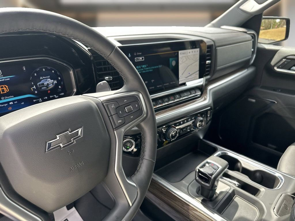 Used 2026 Chevrolet Silverado 1500 LT Trail Boss w/ LT Trail Boss Premium Package image 11