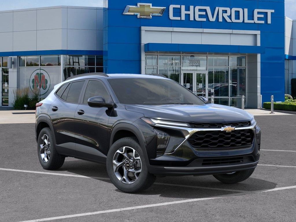 New 2026 Chevrolet Trax LT w/ Driver Confidence Package FWD image 7
