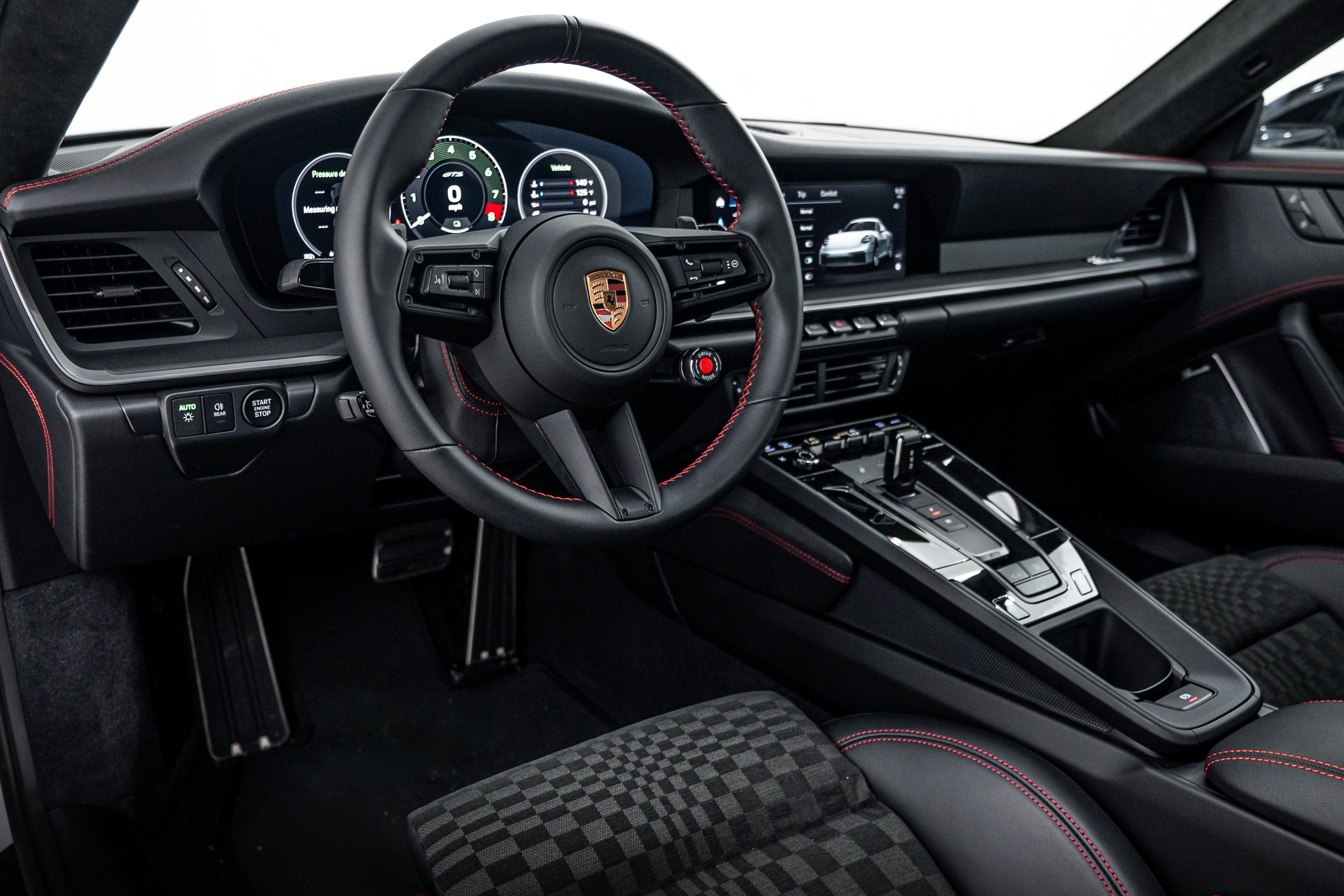 New 2026 Porsche 911 Carrera 4 GTS image 4
