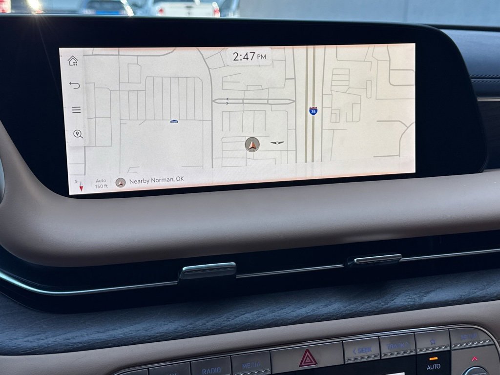 Used 2025 Genesis G90 3.5T image 8