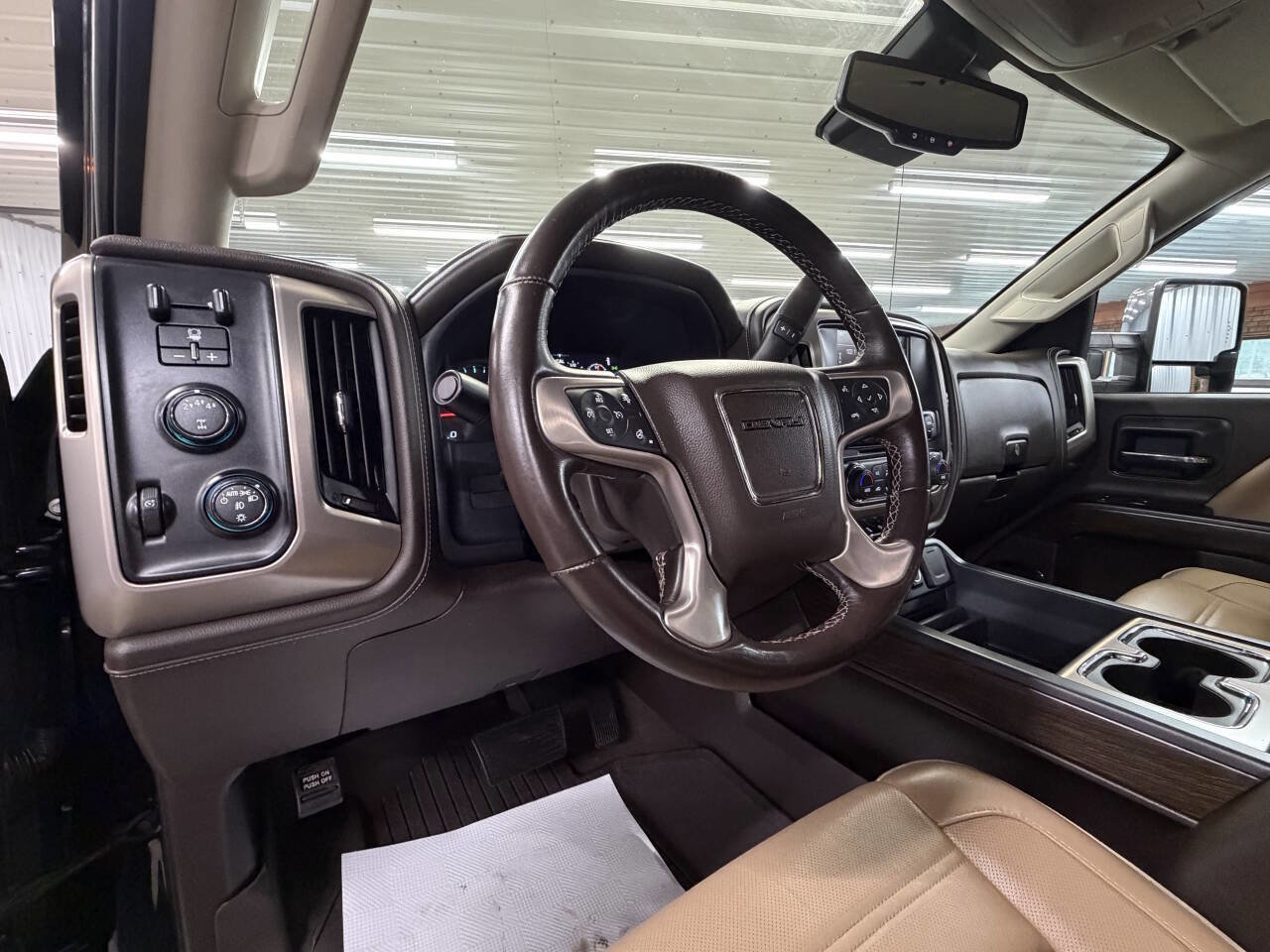 Used 2019 GMC Sierra 3500 Denali w/ Duramax Plus Package image 24