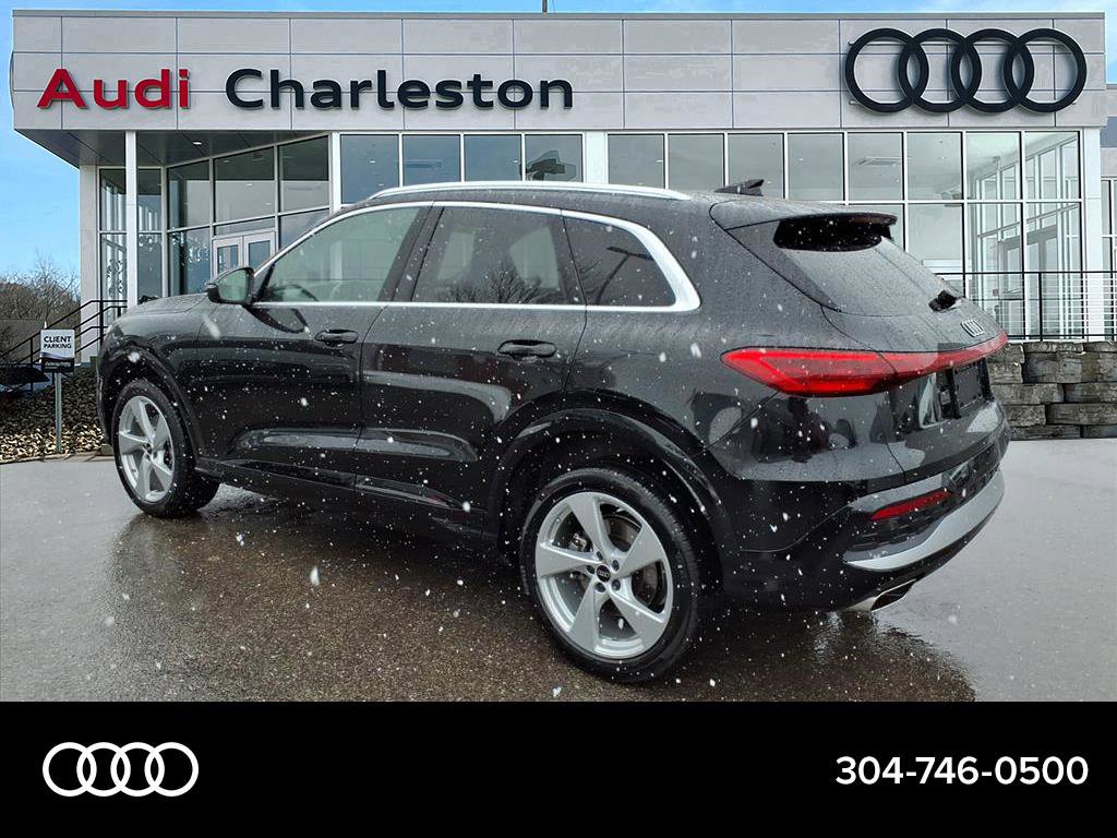 Certified 2025 Audi Q5 Premium w/ Premium Plus AWD/4WD image 5