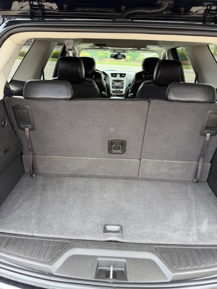 Used 2013 GMC Acadia Denali image 11
