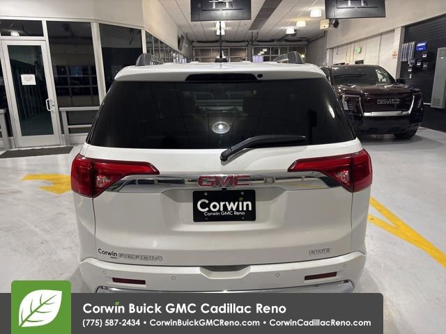 Used 2017 GMC Acadia Denali w/ Technology Package AWD/4WD image 7