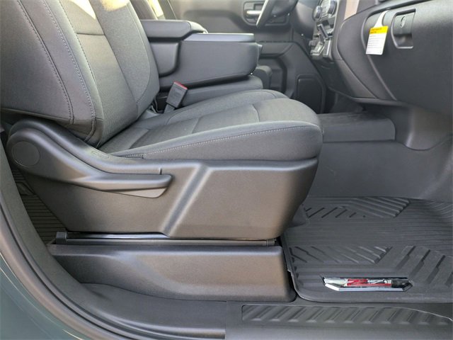 New 2026 Chevrolet Silverado 1500 Custom Trail Boss w/ Dark Appearance Package image 33