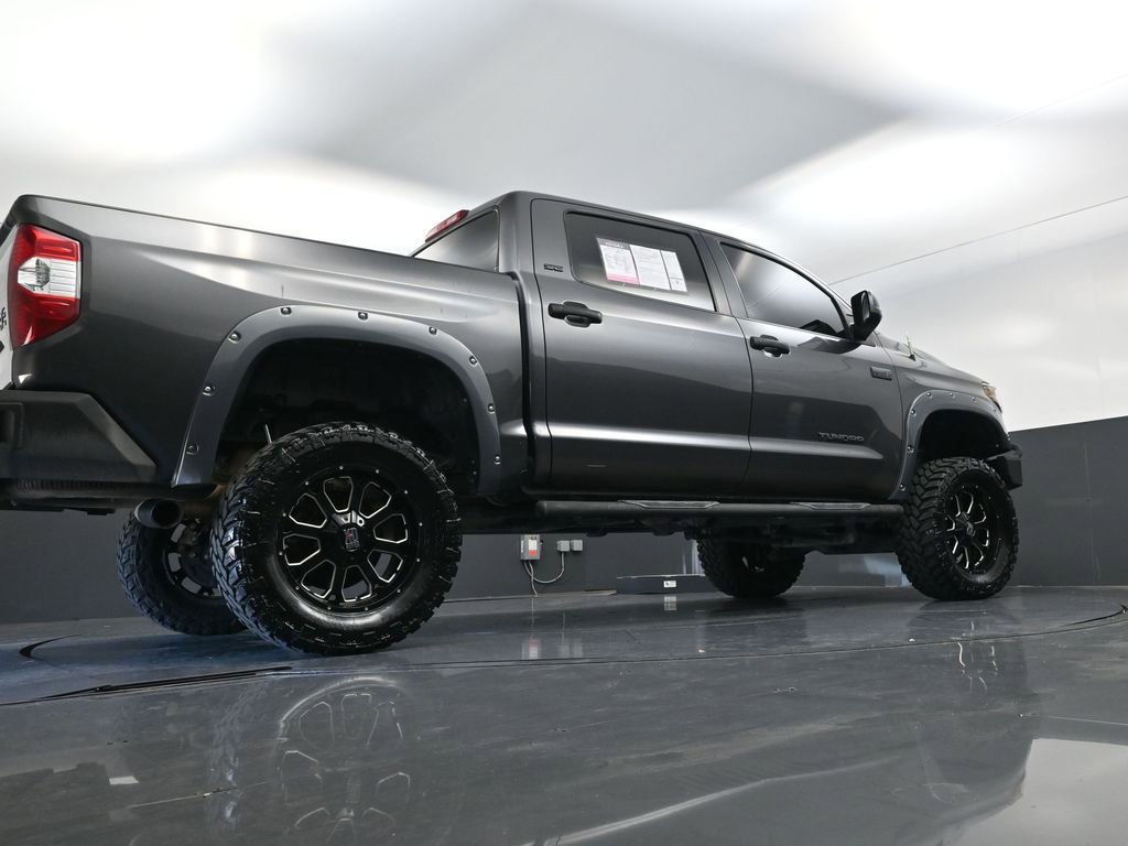 Used 2018 Toyota Tundra SR5 image 16