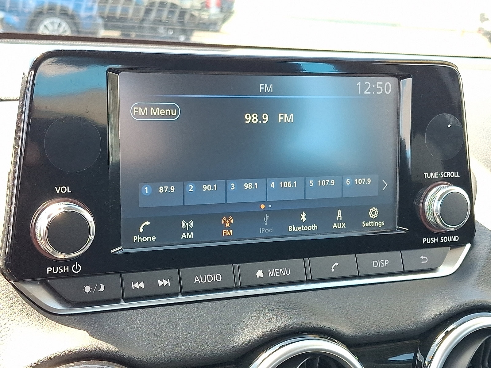 Used 2025 Nissan Sentra S FWD image 19