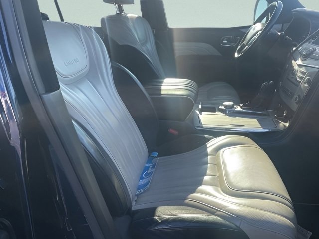 Used 2019 INFINITI QX80 Limited w/ All-Season Package image 8
