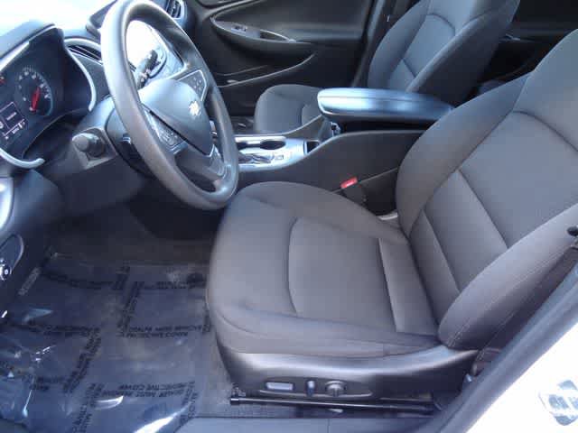 Used 2024 Chevrolet Malibu LT image 6