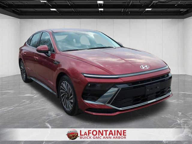 Used 2025 Hyundai Sonata SEL image 2