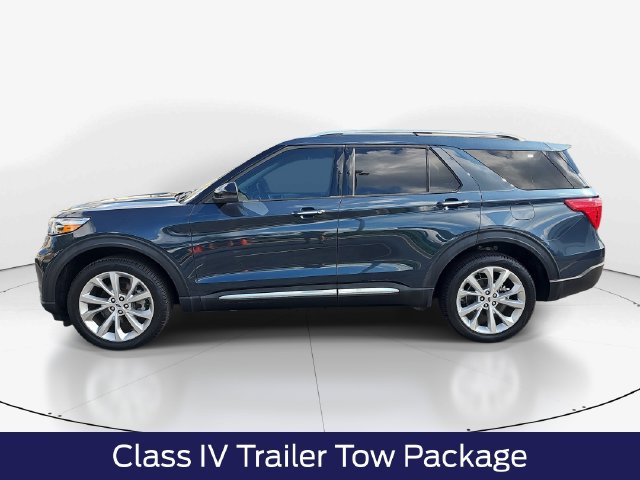 Certified 2024 Ford Explorer Platinum w/ Technology Package AWD/4WD image 8