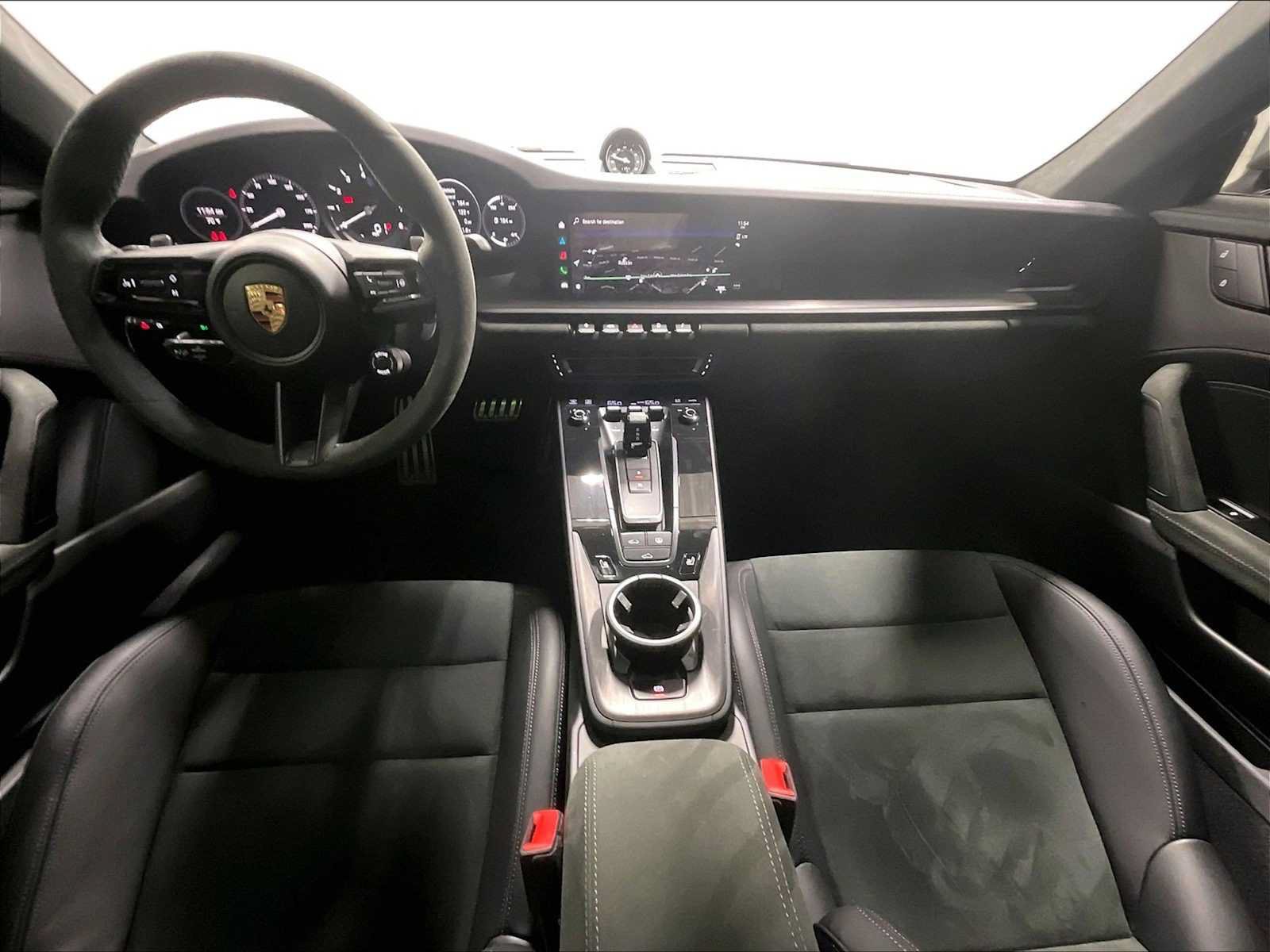 Used 2024 Porsche 911 Carrera GTS RWD image 16