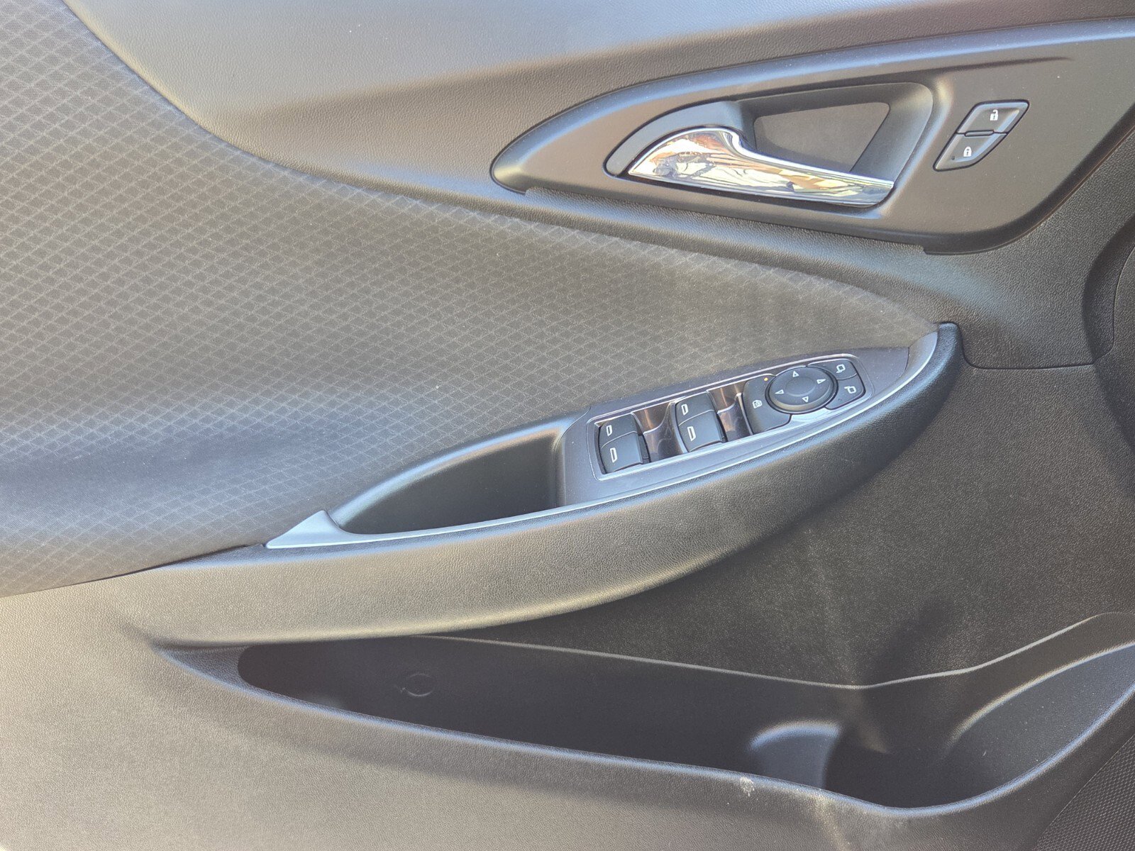 Used 2022 Chevrolet Malibu RS FWD image 30