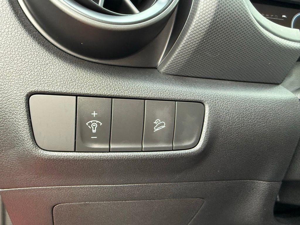 Certified 2023 Hyundai Kona N image 25