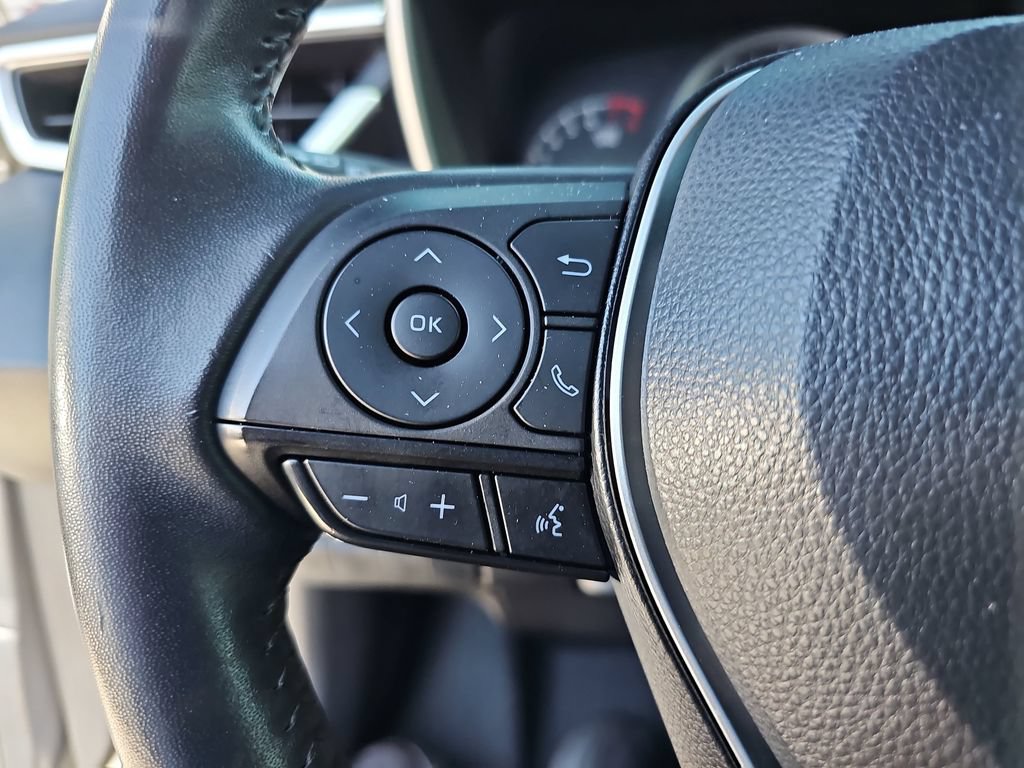 Used 2022 Toyota Corolla SE FWD image 11