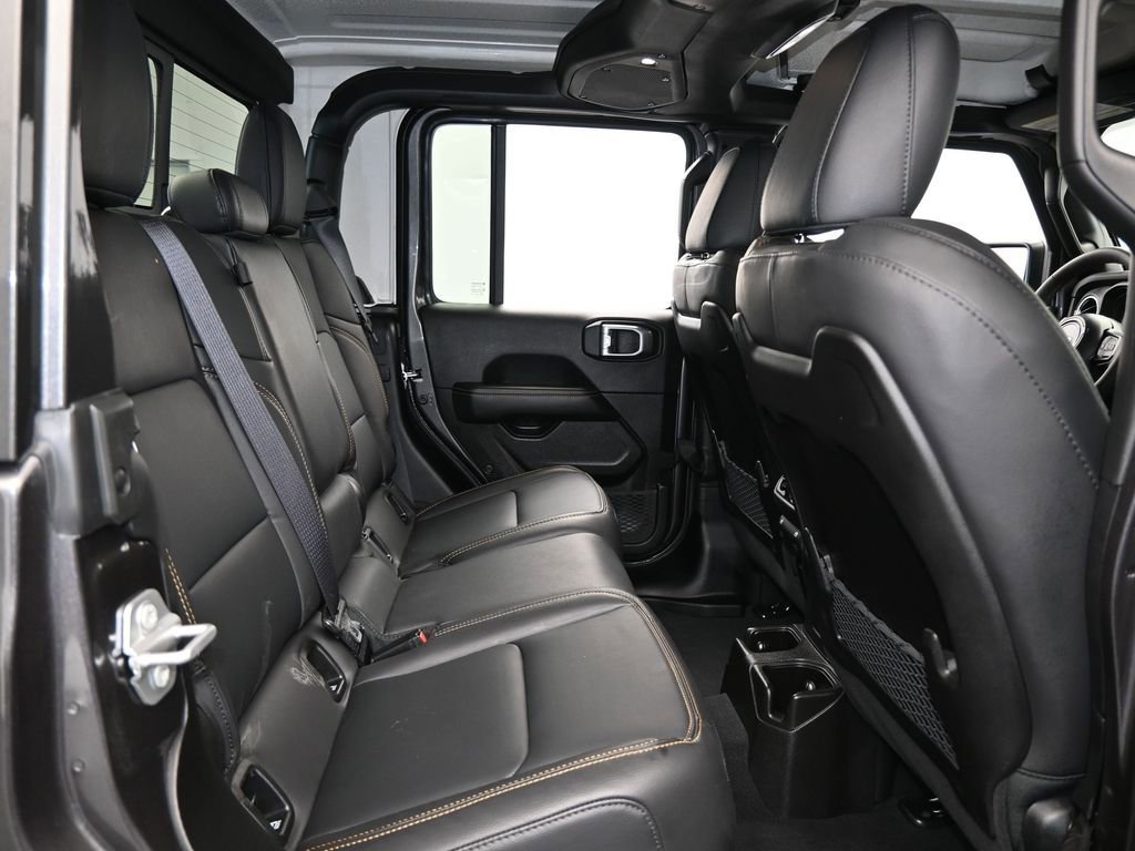 Used 2024 Jeep Gladiator Sport w/ Premium Package image 41
