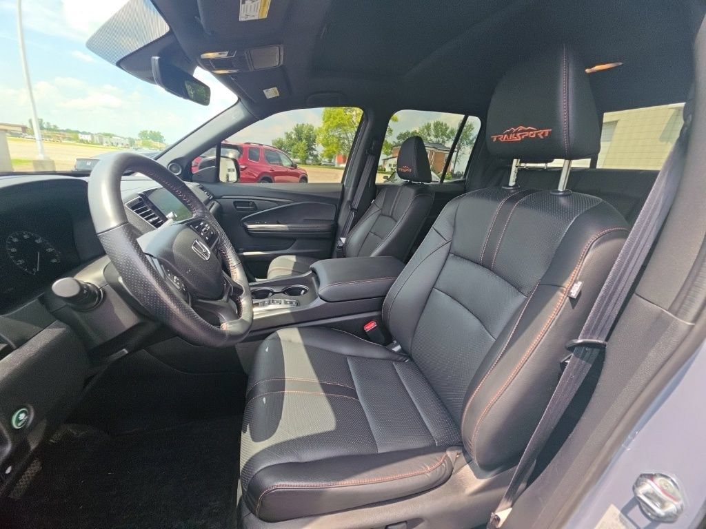 Certified 2025 Honda Ridgeline TrailSport image 15