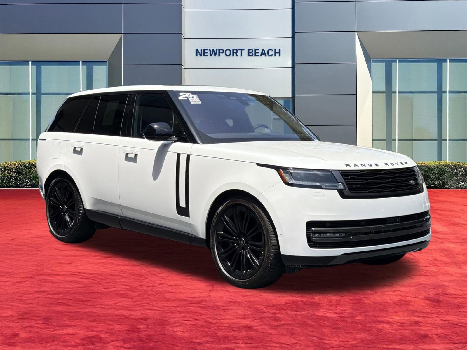 Used 2023 Land Rover Range Rover SE AWD/4WD image 7