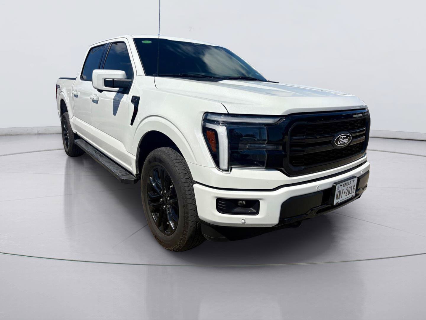 Used 2025 Ford F150 Lariat w/ Equipment Group 501A Mid AWD/4WD image 1